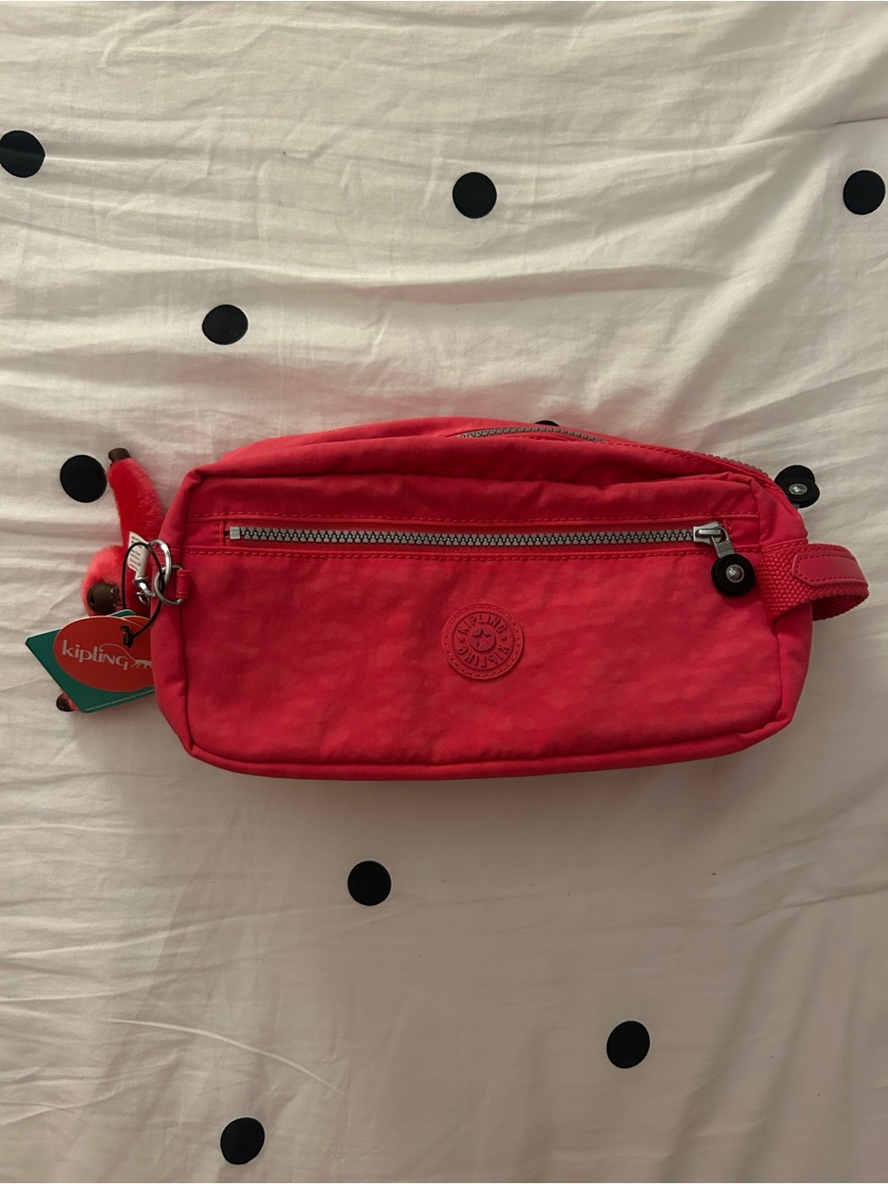Kipling Agot Large Toiletry Bag in Vibrant Pink